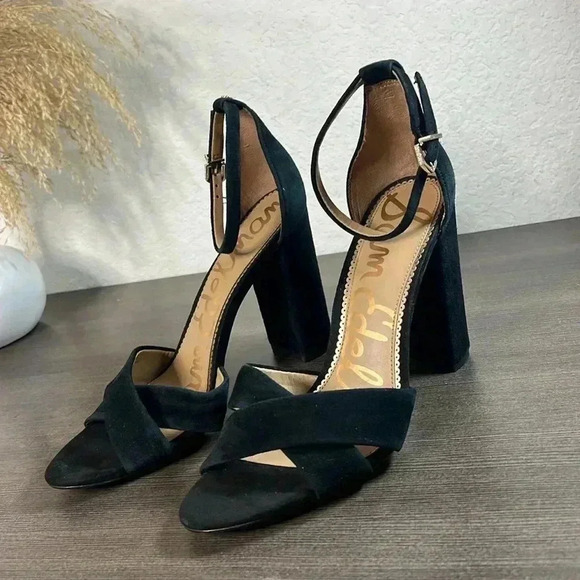 Sam Edelman Yancy Block Heel Ankle Strap Sandals - Picture 1 of 7